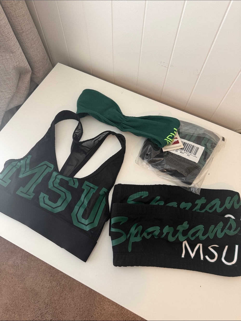PINK Victoria's Secret MSU MICHIGAN STATE Sports Bras/Bandeaus x5